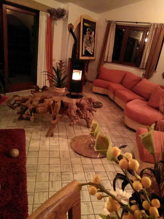 Bed and Breakfast Casa D' Artista B&B Ozieri